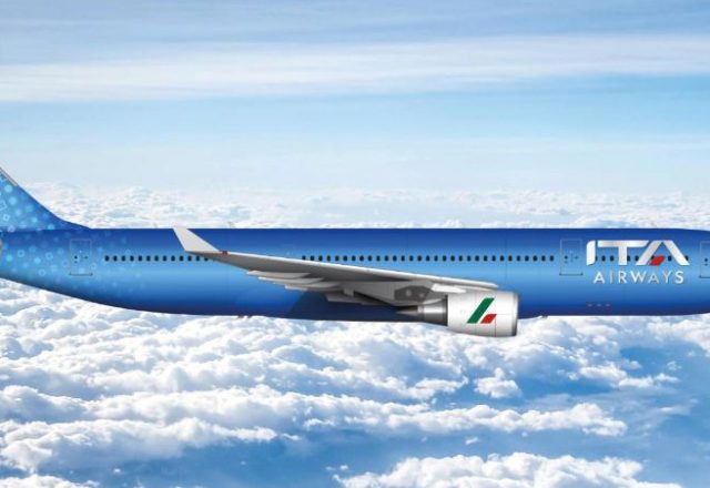 Azul começa a operar aeronave inspirada no Pato Donald - Hora Campinas